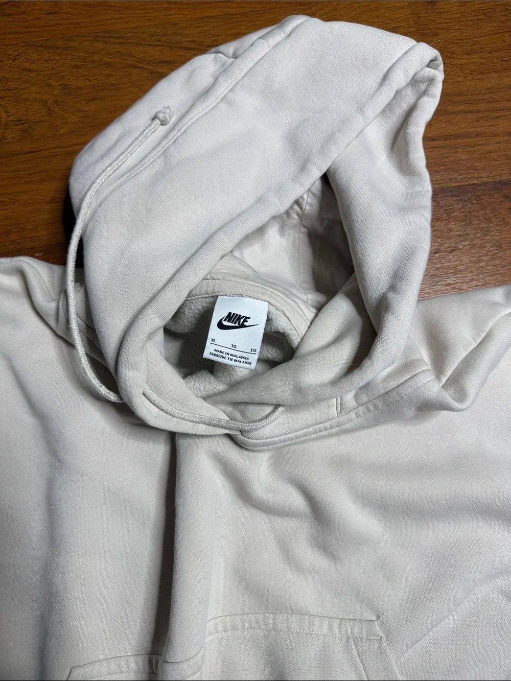 Nike Phoenix  Cropped Hoodie in Light Cream with Small Swoosh